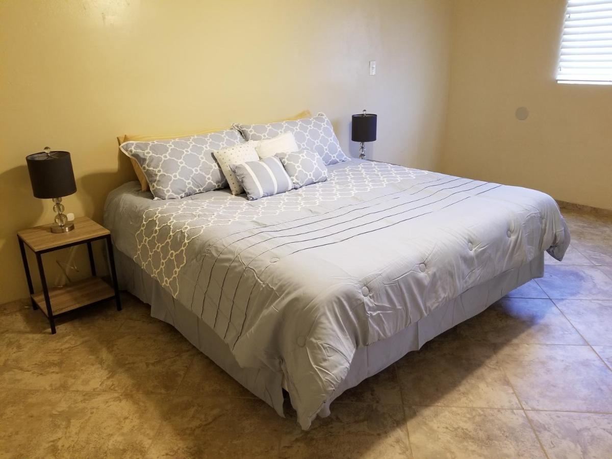 Tucson Airport Oasis Apartment ภายนอก รูปภาพ