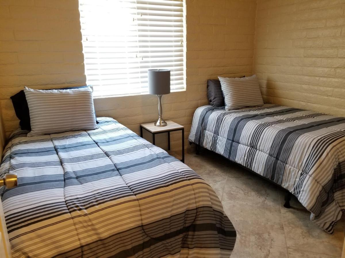 Tucson Airport Oasis Apartment ภายนอก รูปภาพ