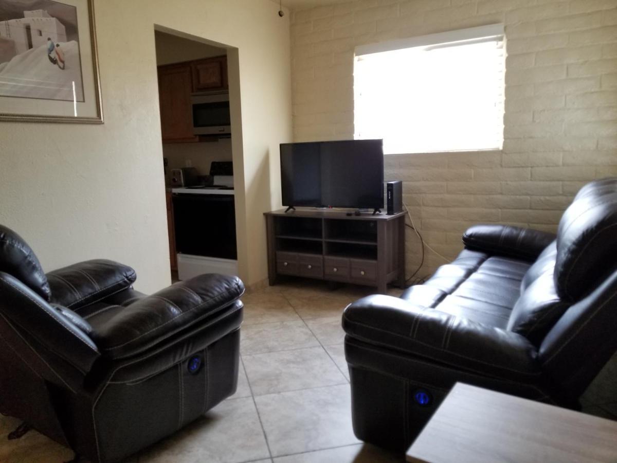 Tucson Airport Oasis Apartment ภายนอก รูปภาพ
